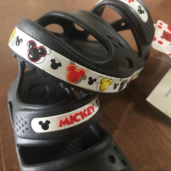BNWT Crocs Crocband Disney Mickey Sandal size 12 - Picture 2 of 5